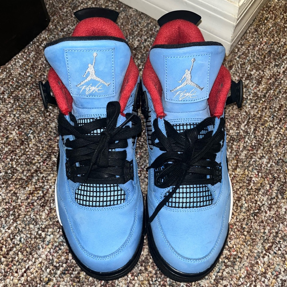 Travis Scott Retro 4 Jordan’s